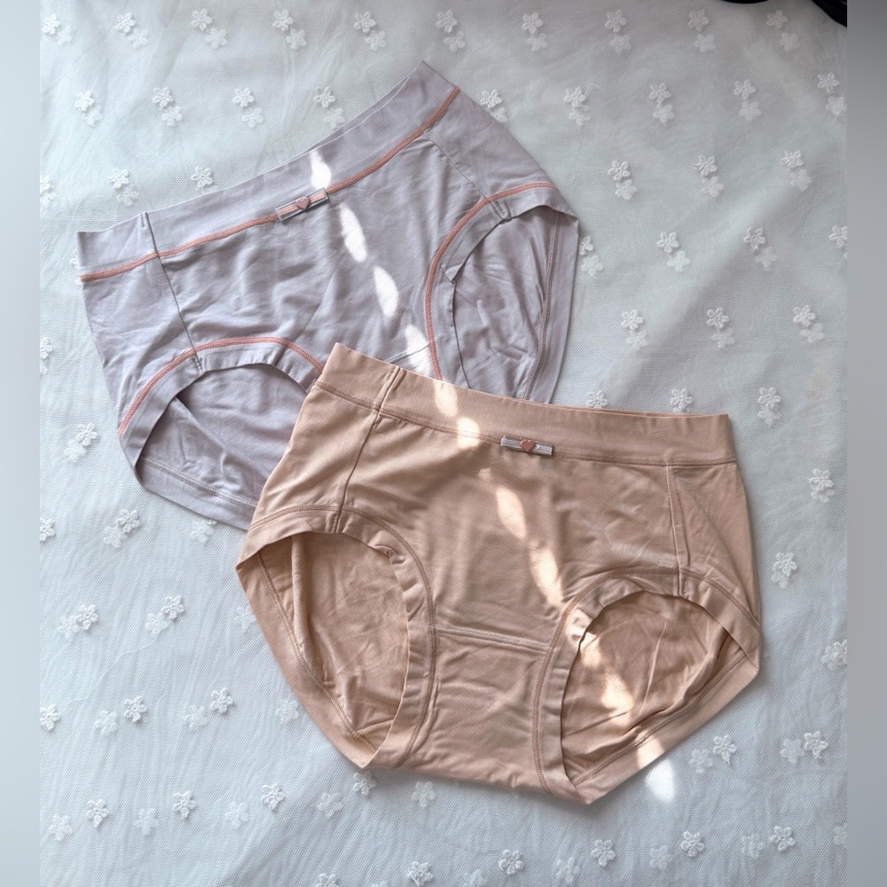 6 pairs in bundle! Comfortable breathable panties - Picture 4 of 4